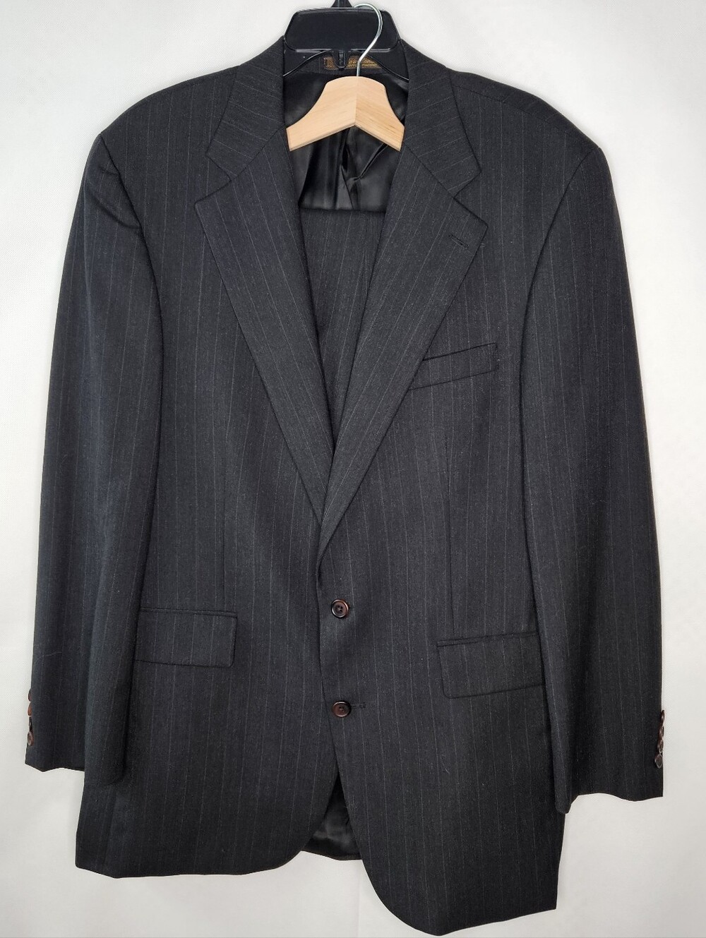 Chaps Ralph Lauren Mens 42 T Gray Pinstripe Pure Virgin Wool 2 Piece Suit